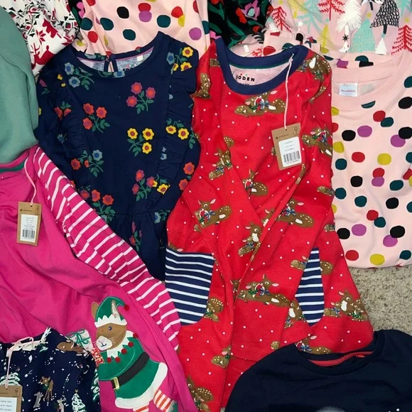 Mini Boden Hanna Anderson holiday winter Kids' Clothing Bundle - Picture 4 of 8